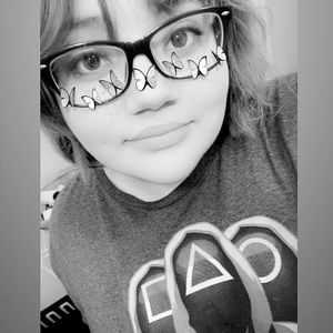 Meet your Posher, Sierra